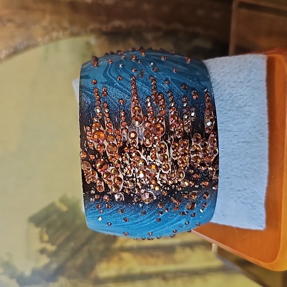 Wide Rhinestone Bracelet - Picture 1 of 5